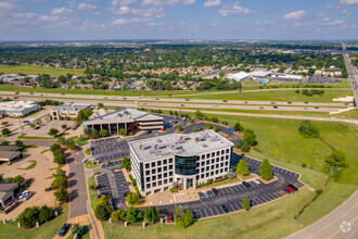 10900 Hefner Pointe Dr, Oklahoma City, OK - aerial  map view - Image1