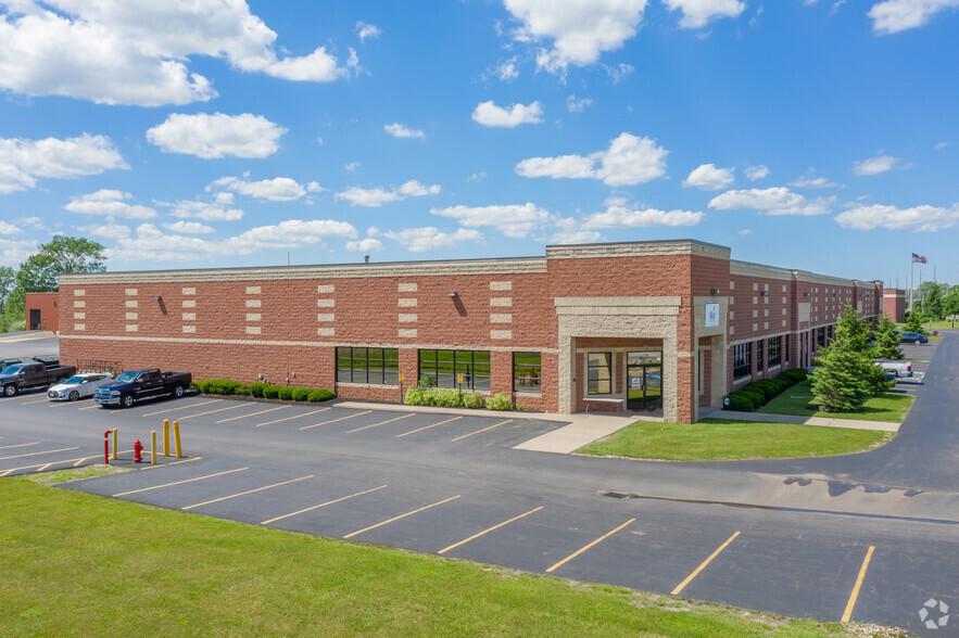 10325 State Route 43, Streetsboro, OH for sale - Primary Photo - Image 1 of 1