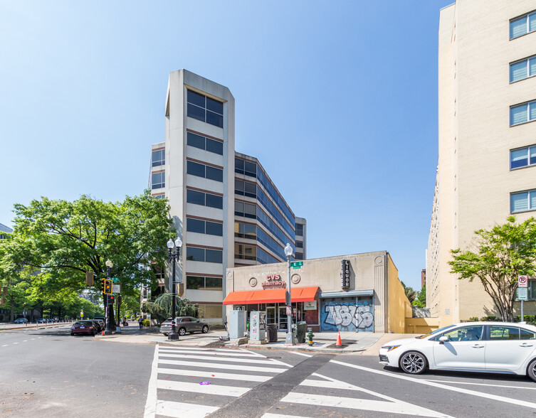 2125 E St NW, Washington, DC for sale - Building Photo - Image 2 of 4