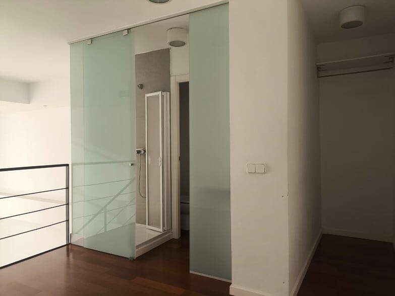 Office in San Sebastián de los Reyes, Madrid for sale - Interior Photo - Image 2 of 5