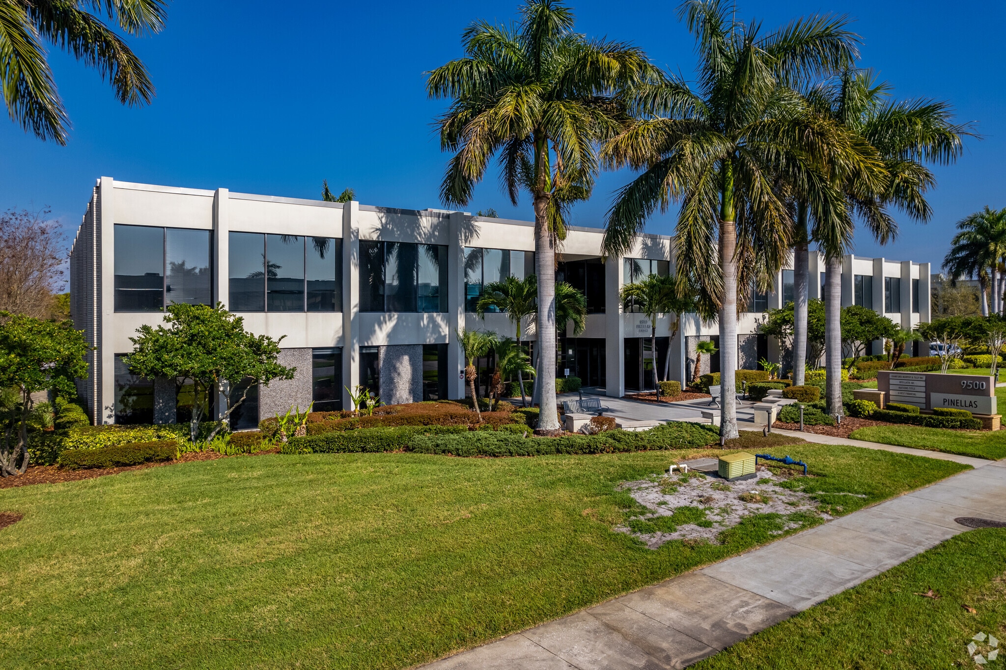 9500 Koger Blvd N, Saint Petersburg, FL to rent Building Photo- Image 1 of 95