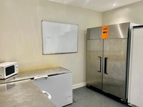 36-36A Duke St, Darlington to rent Interior Photo- Image 1 of 8