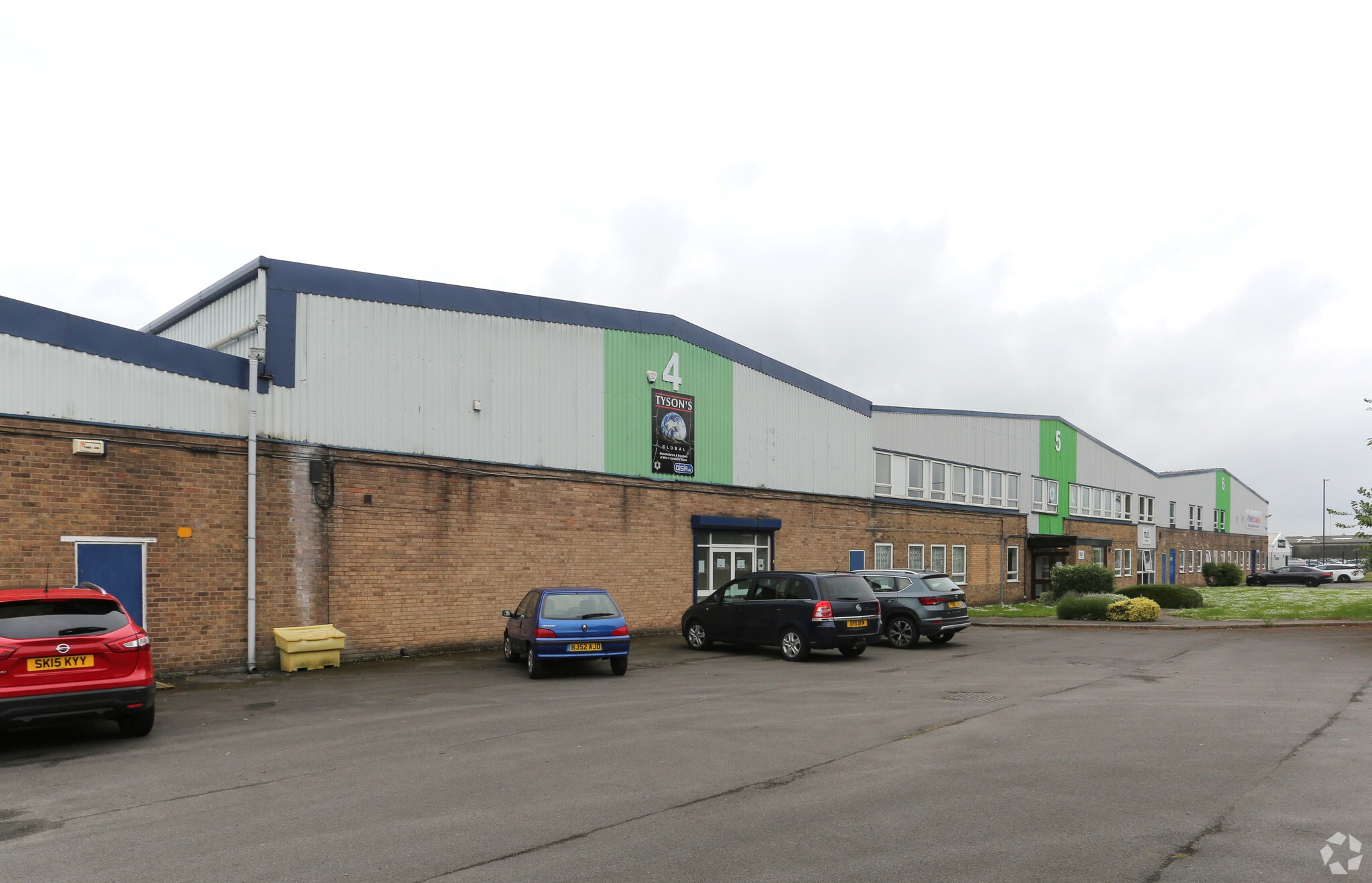 Estate Road No 6, Grimsby for sale Primary Photo- Image 1 of 1