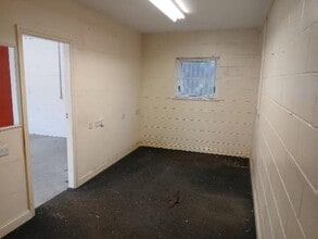 Mount St, Birmingham to rent Interior Photo- Image 2 of 3