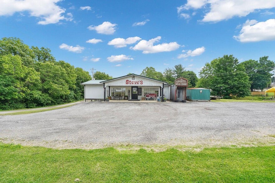 11850 Walnut St, Adelphi, OH for sale - Building Photo - Image 3 of 23