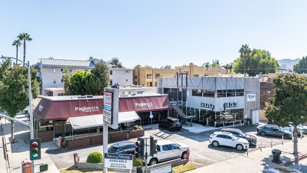 4360-4370 Coldwater Canyon Ave, Studio City, CA for sale - Building Photo - Image 2 of 8