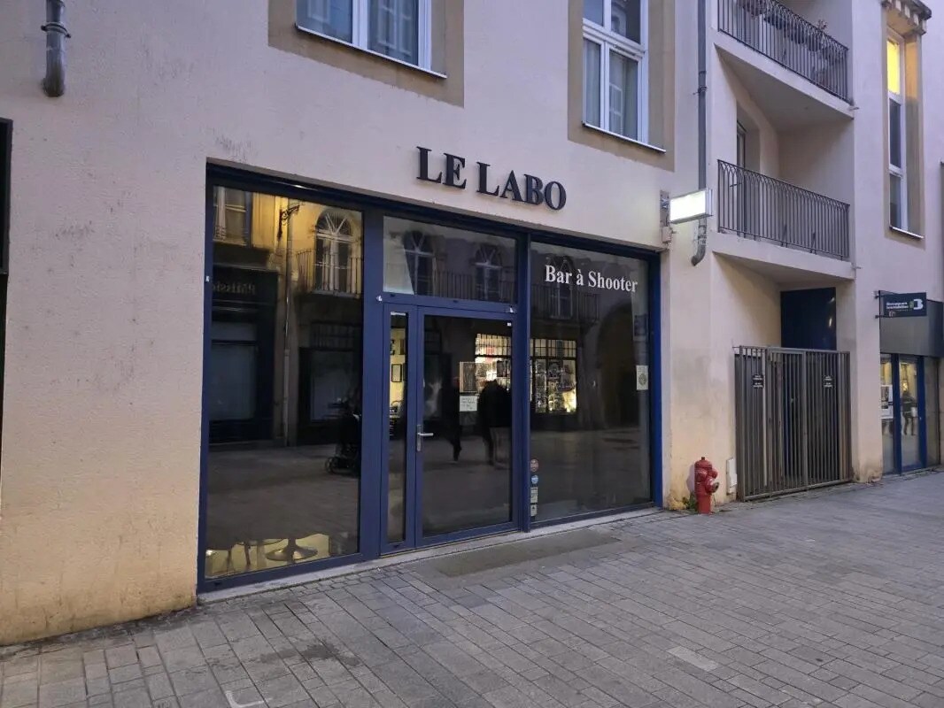 Retail in Metz for sale Building Photo- Image 1 of 4