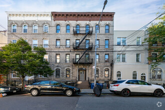 227 Kingsland Ave, Brooklyn, NY for sale Primary Photo- Image 1 of 1