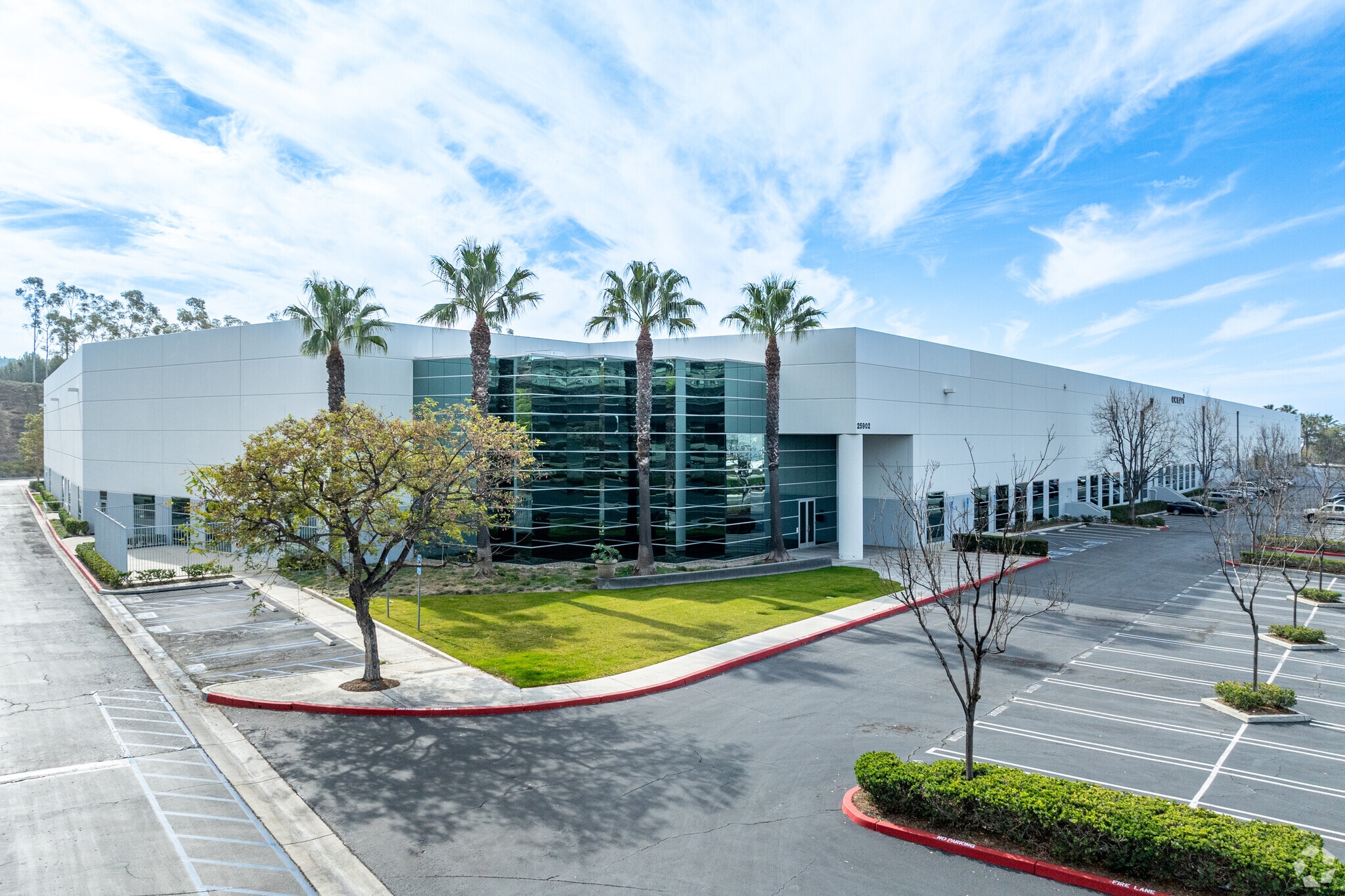 25892-25902 Towne Centre Dr, Foothill Ranch, CA for sale Primary Photo- Image 1 of 1