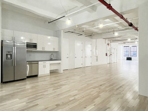 9 E 37th St, New York, NY for rent Interior Photo- Image 2 of 6