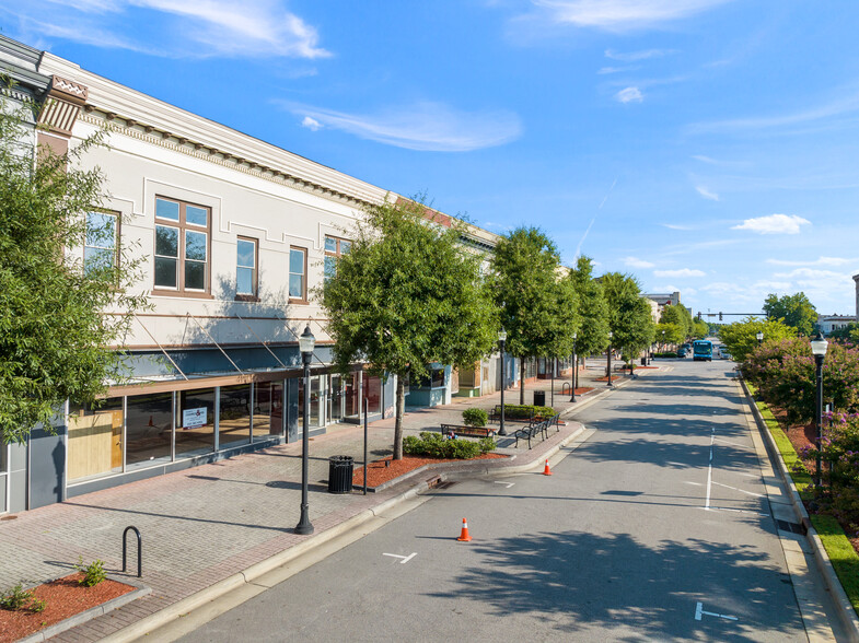 232 SW Main St, Rocky Mount, NC for sale - Building Photo - Image 1 of 1