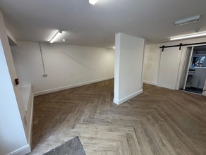 4-7 High St, Southampton to rent Interior Photo- Image 2 of 3