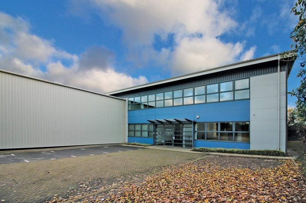 Frobisher Way, Hatfield to rent Building Photo- Image 1 of 9