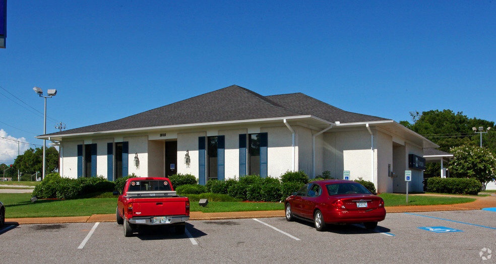 3959 Government Blvd, Mobile, AL for sale - Building Photo - Image 1 of 1