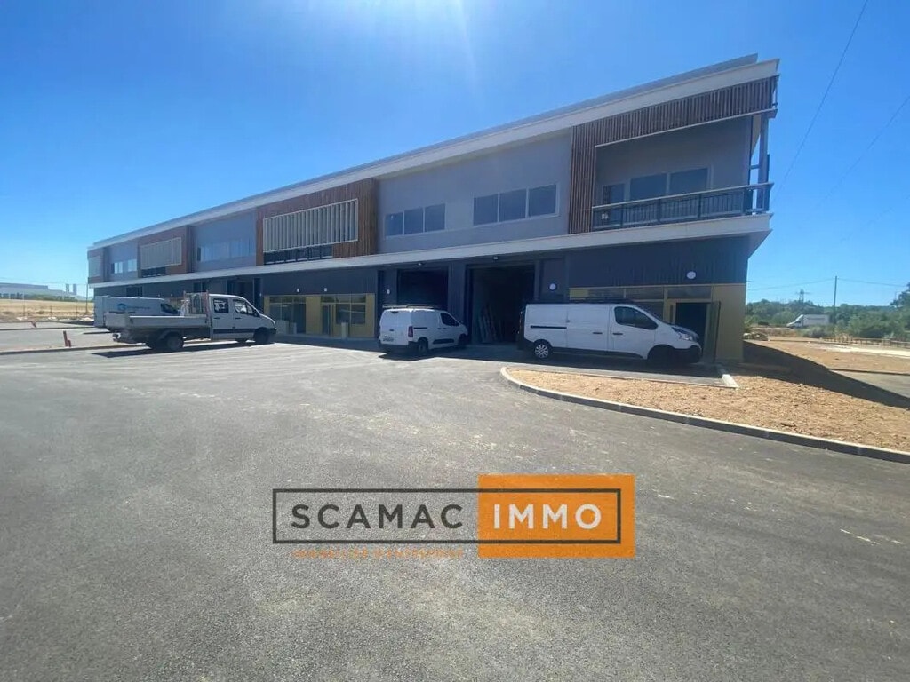 Vente Local d'activités 578 m² - Photo 1