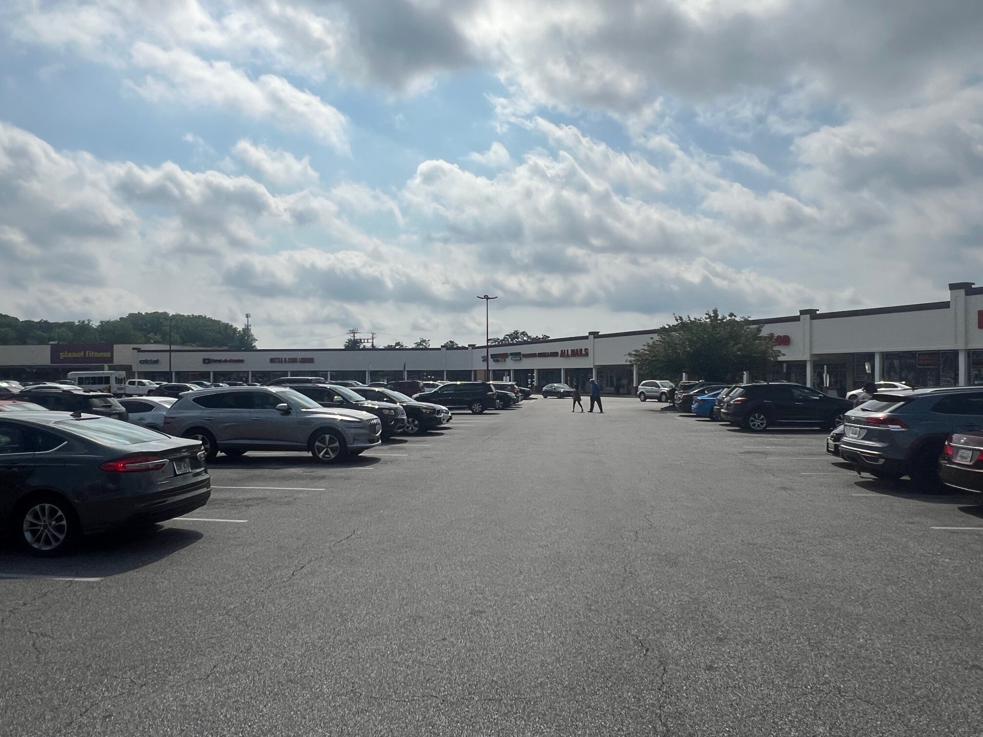 6800 Loch Raven Blvd, Baltimore, MD to rent Building Photo- Image 1 of 10