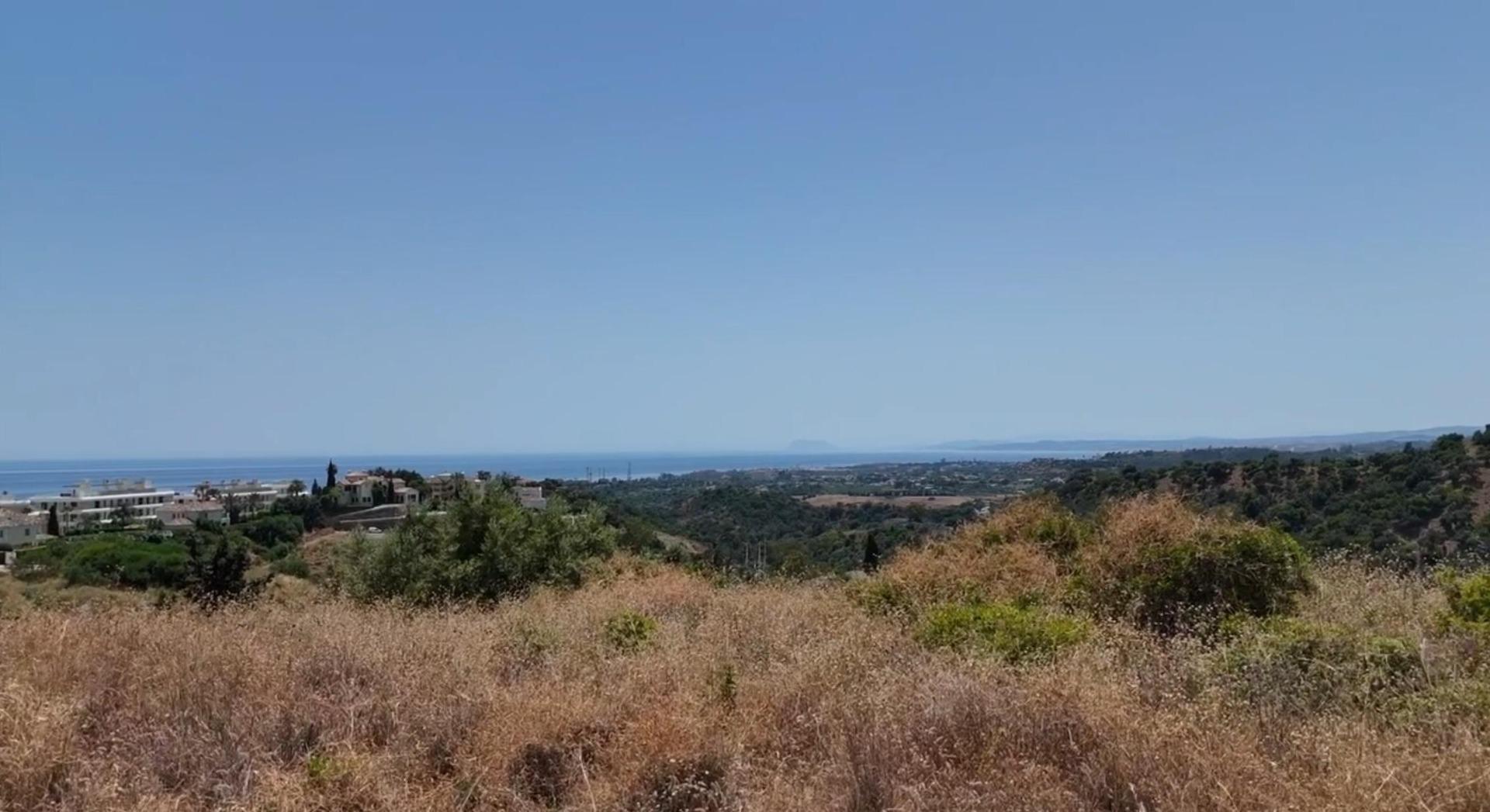 Land in Estepona, Málaga for sale Building Photo- Image 1 of 7