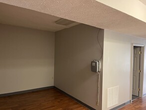 3284 W North Bend Rd, Cincinnati, OH for rent Building Photo- Image 1 of 6