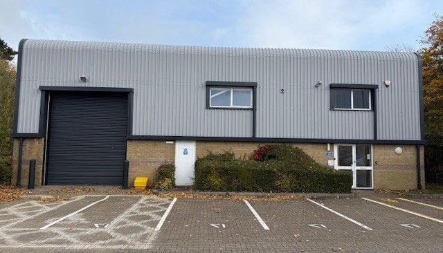 17 Knights Rd, Wellington to rent - Building Photo - Image 1 of 1