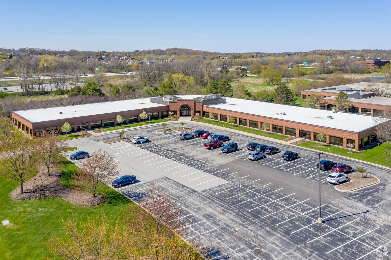 175 N Patrick Blvd, Brookfield 53045 Brookfield Lakes 175