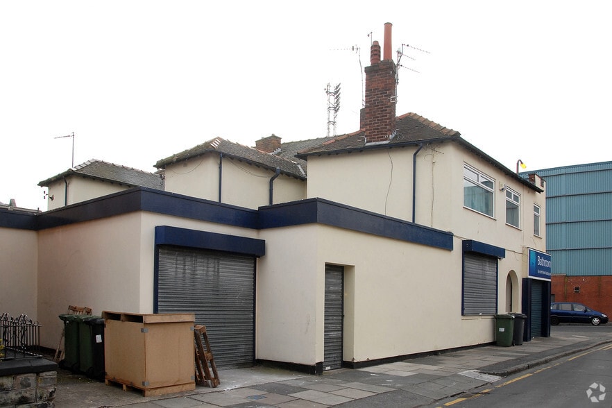 4-8 Prenton Rd W, Birkenhead to rent - Building Photo - Image 2 of 4