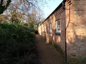 Slate Pit Ln, Groby for rent Building Photo- Image 1 of 4