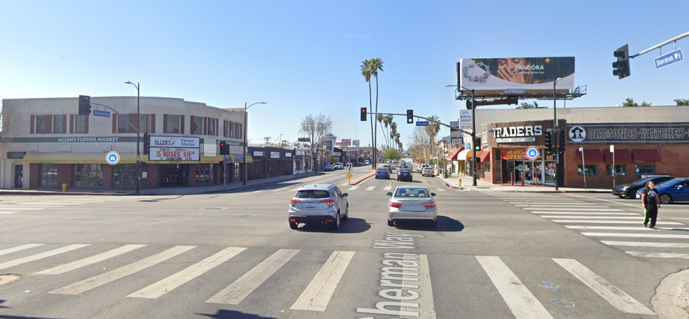 18511 Sherman Way, Reseda, CA for rent - Building Photo - Image 1 of 8