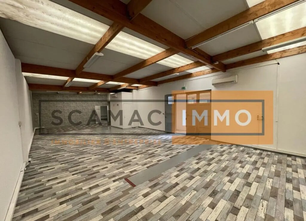 Vente Entrepôt 414 m² - Photo 1
