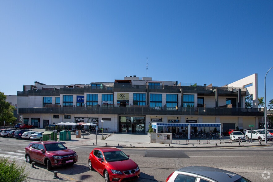 Avenida de la Industria, 13, Alcobendas, Madrid for sale - Building Photo - Image 3 of 4