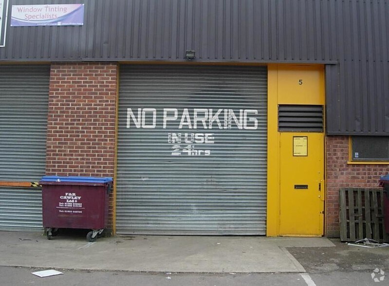 Bunting Rd, Northampton, NN2 6EE UK