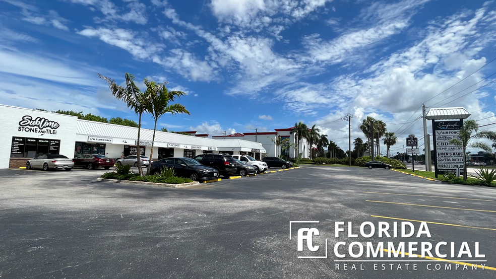 2755 NW Federal Hwy, Stuart, FL for rent - Building Photo - Image 1 of 5