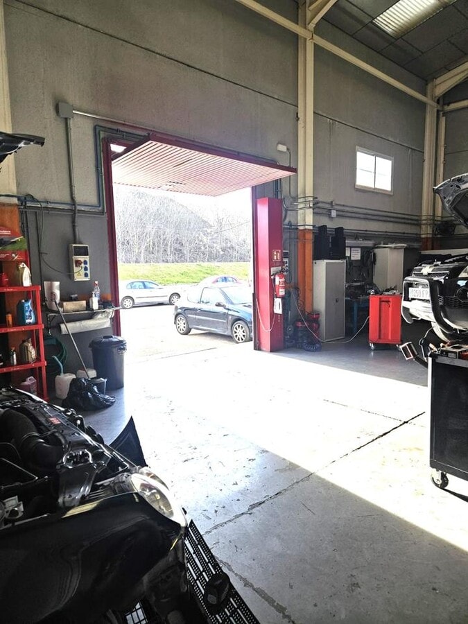 Campo Real, MAD 28510 -  -  - Interior Photo - Image 1 of 6