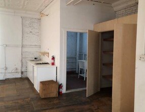 882 DeKalb Ave, Brooklyn, NY for rent Building Photo- Image 2 of 7