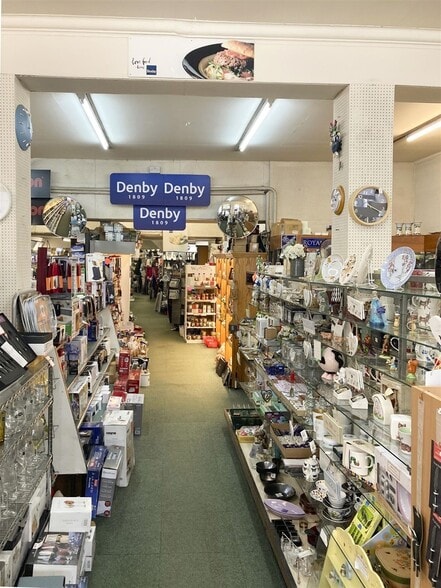 MacDonald's Hardware and Two Flats, Dingwall for sale - Building Photo - Image 3 of 14