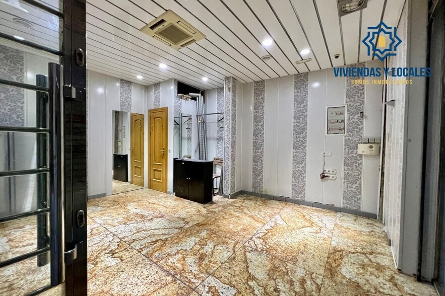 Calle Cerrajeros, 1, Granada, Granada to rent - Interior Photo - Image 2 of 6
