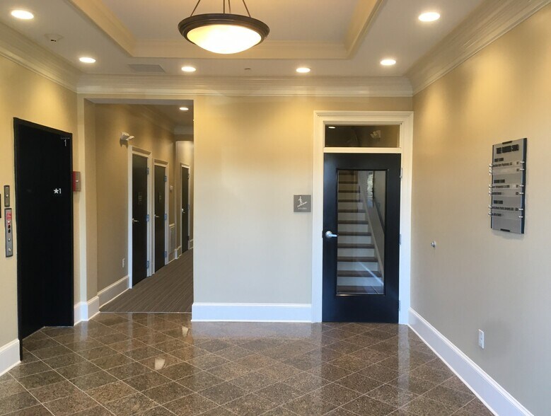 3180 N Point Pky, Alpharetta 30005 Bldg 500 UK