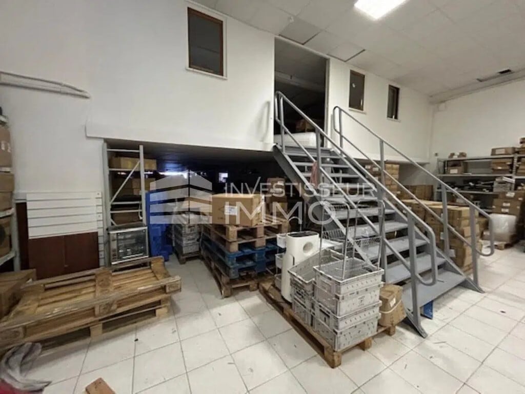 Vente Local d'activités 520 m² - Photo 1