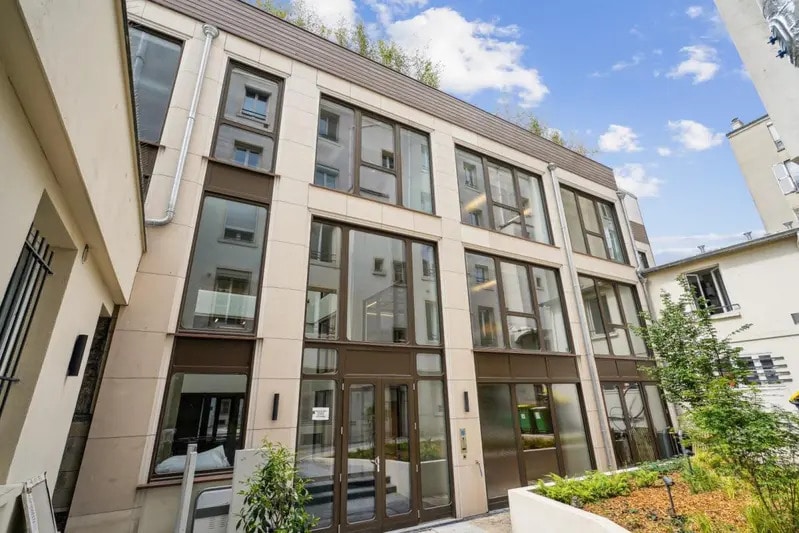 Office in Paris for sale Building Photo- Image 1 of 20