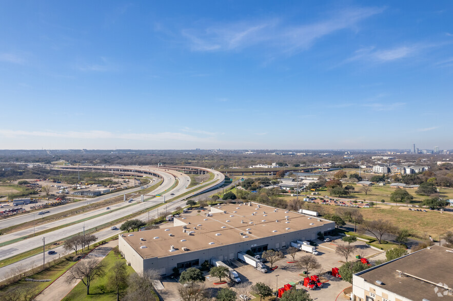 800 Interchange Blvd, Austin, TX for rent - Aerial - Image 2 of 5