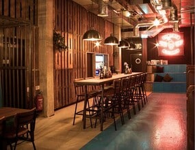 419-423 Coldharbour Ln, London to rent Interior Photo- Image 2 of 6