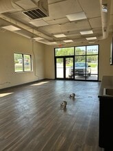 5312 Sheridan Lake Rd, Rapid City, SD to rent Interior Photo- Image 1 of 9