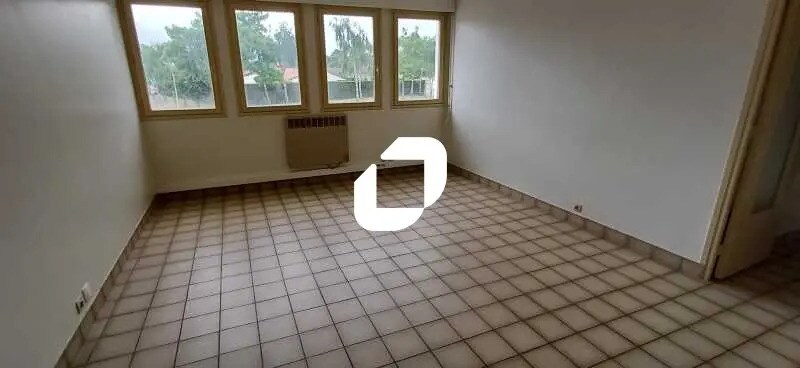 Location Bureaux 75 m² - Photo 1