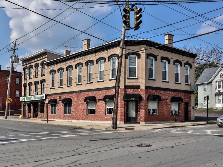 71 Railroad Ave, Middletown, NY for sale - Primary Photo - Image 1 of 1