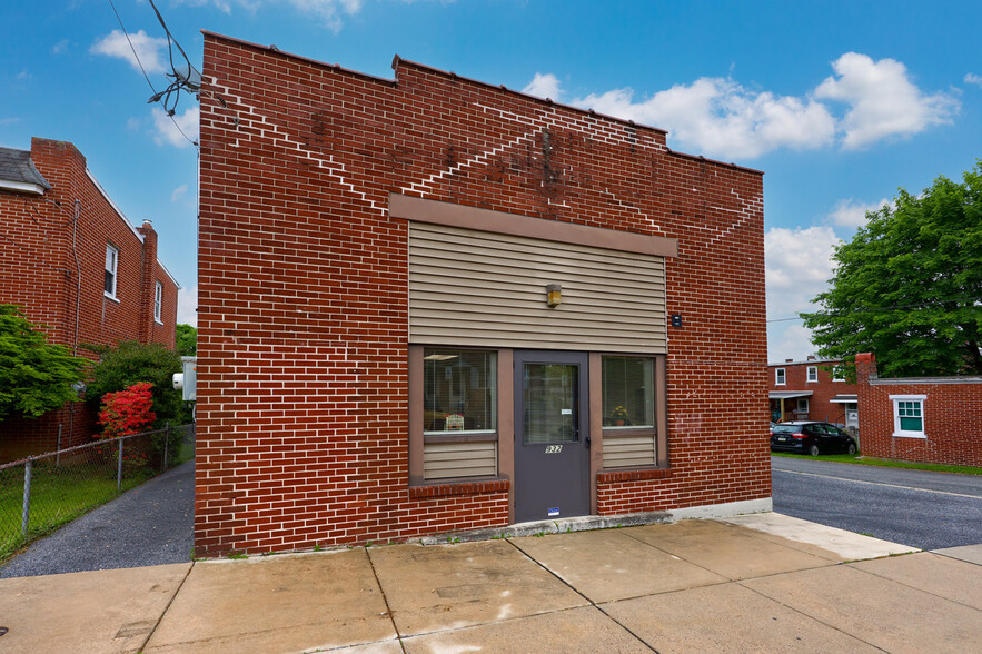 932 High St, Lancaster, PA for rent - Building Photo - Image 2 of 9