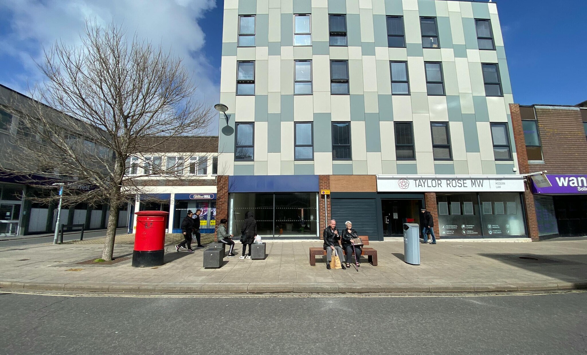 54-56 High St, Bognor Regis to rent Building Photo- Image 1 of 2