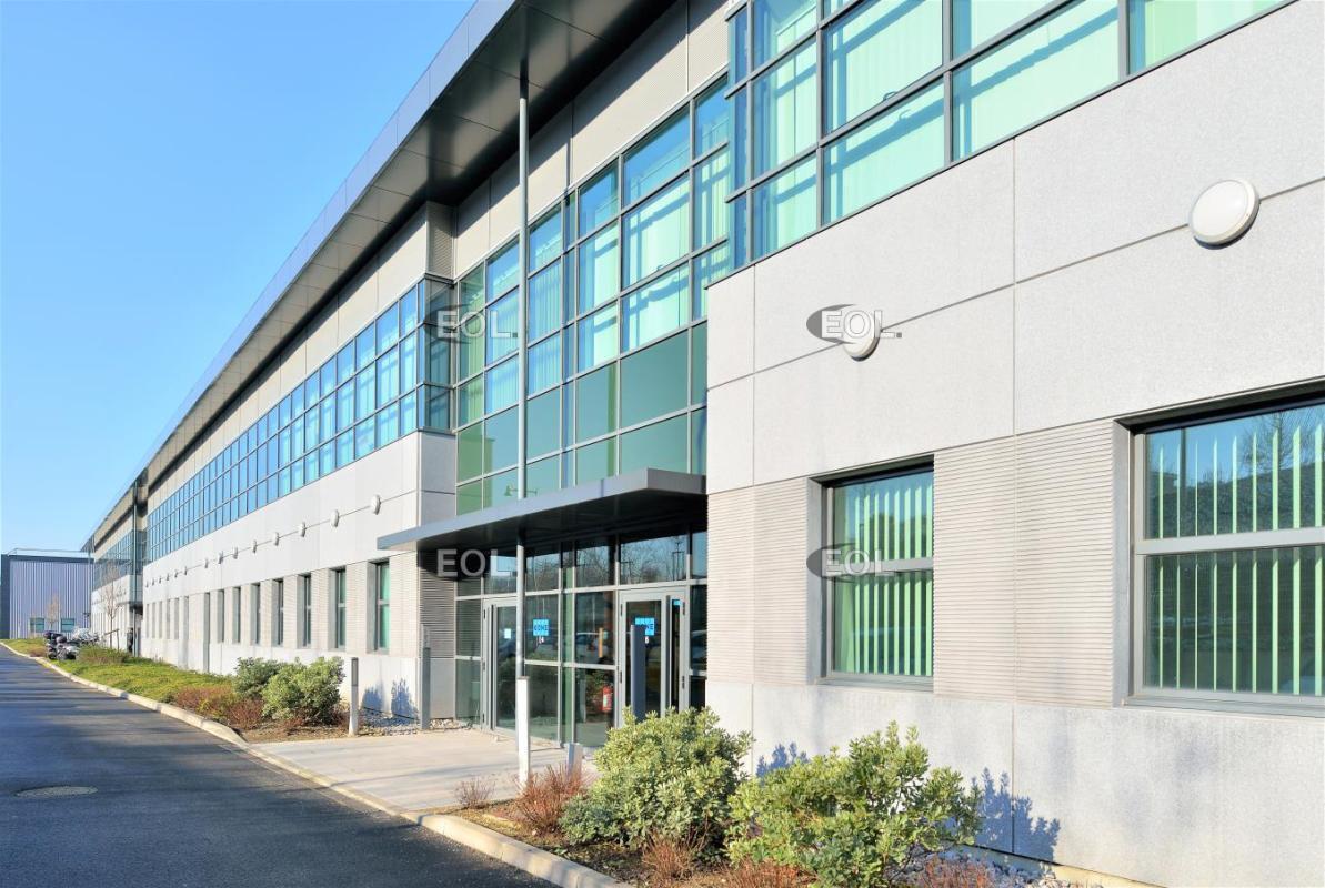 Office in Noisy-le-Sec to rent Building Photo- Image 1 of 2
