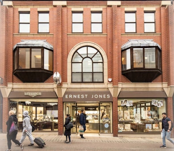 2-2A Commercial St, Leeds to rent Primary Photo- Image 1 of 5