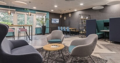 Garsington Rd, Oxford to rent Interior Photo- Image 2 of 8