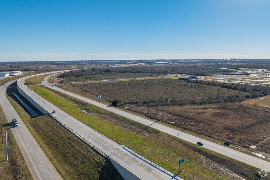 SWC I-10 East and Grand Parkway, Baytown, TX for sale - Aerial - Image 3 of 12