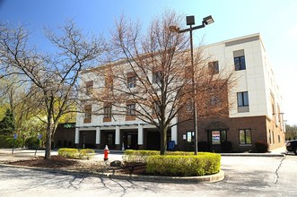 25651 Detroit Rd, Westlake, OH for rent Building Photo- Image 1 of 7